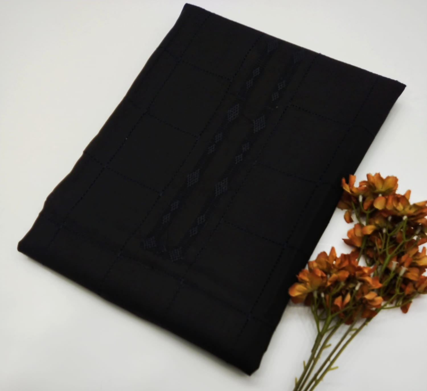 Hand Embroidered Tarkashi Gala Jaal β 7 Meter Pure Cotton (M. Shakeel Original)