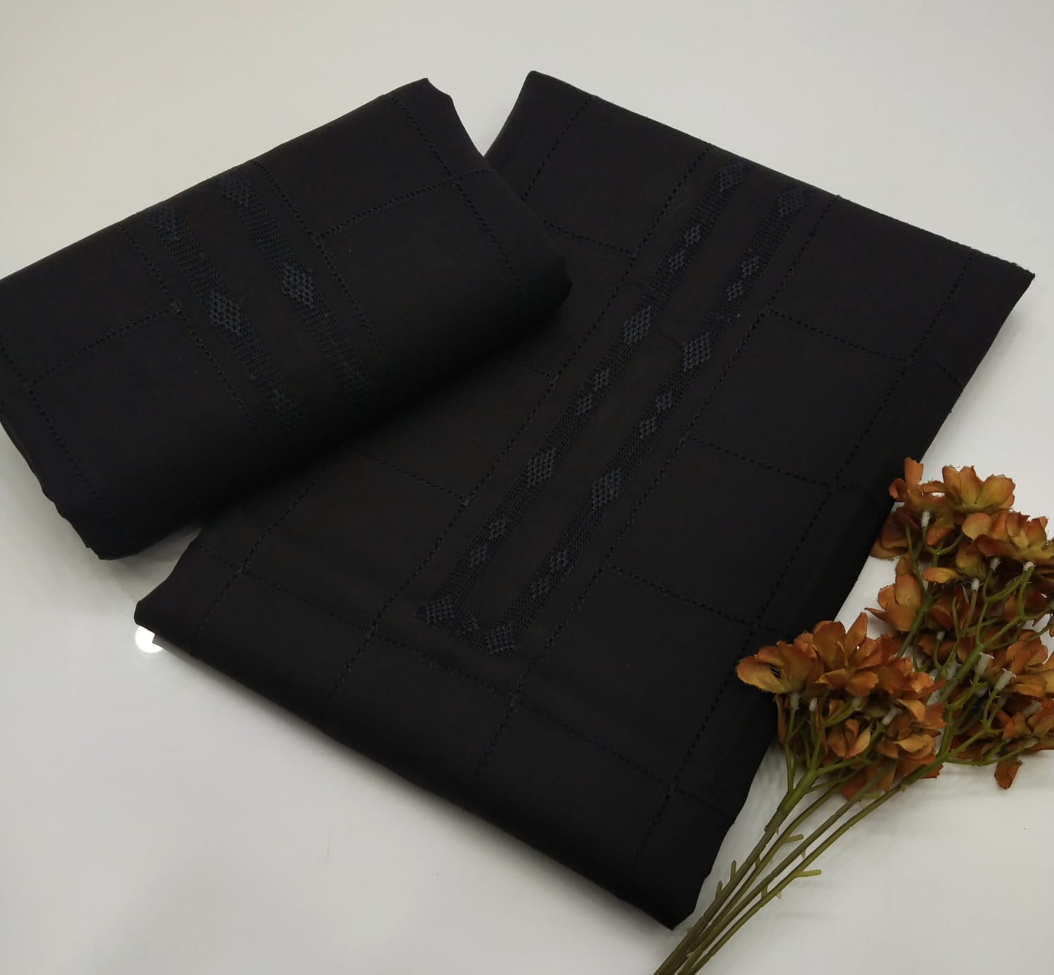 Hand Embroidered Tarkashi Gala Jaal – 7 Meter Pure Cotton (M. Shakeel Original)