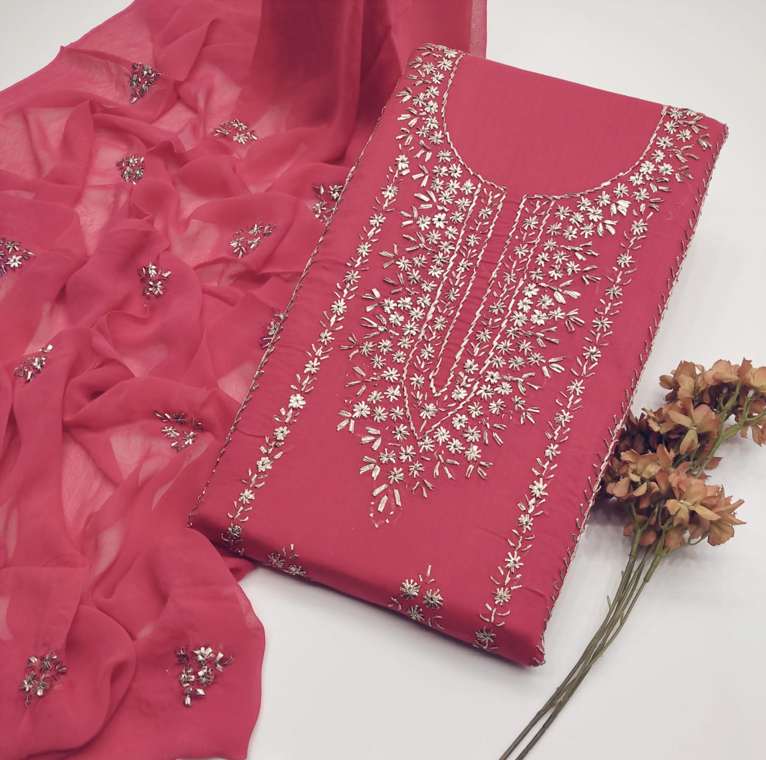 New Summer 2025 – Handmade Gota Gala Lawn Suit (3pc)