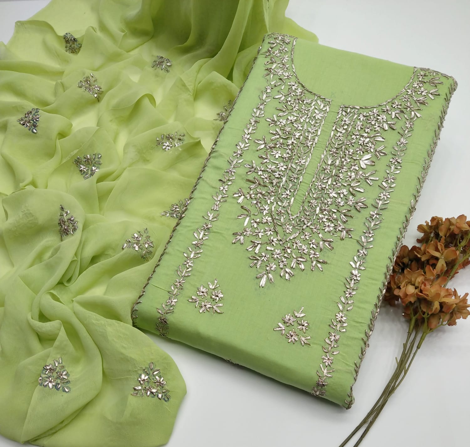 New Summer 2025 – Handmade Gota Gala Lawn Suit (3pc)