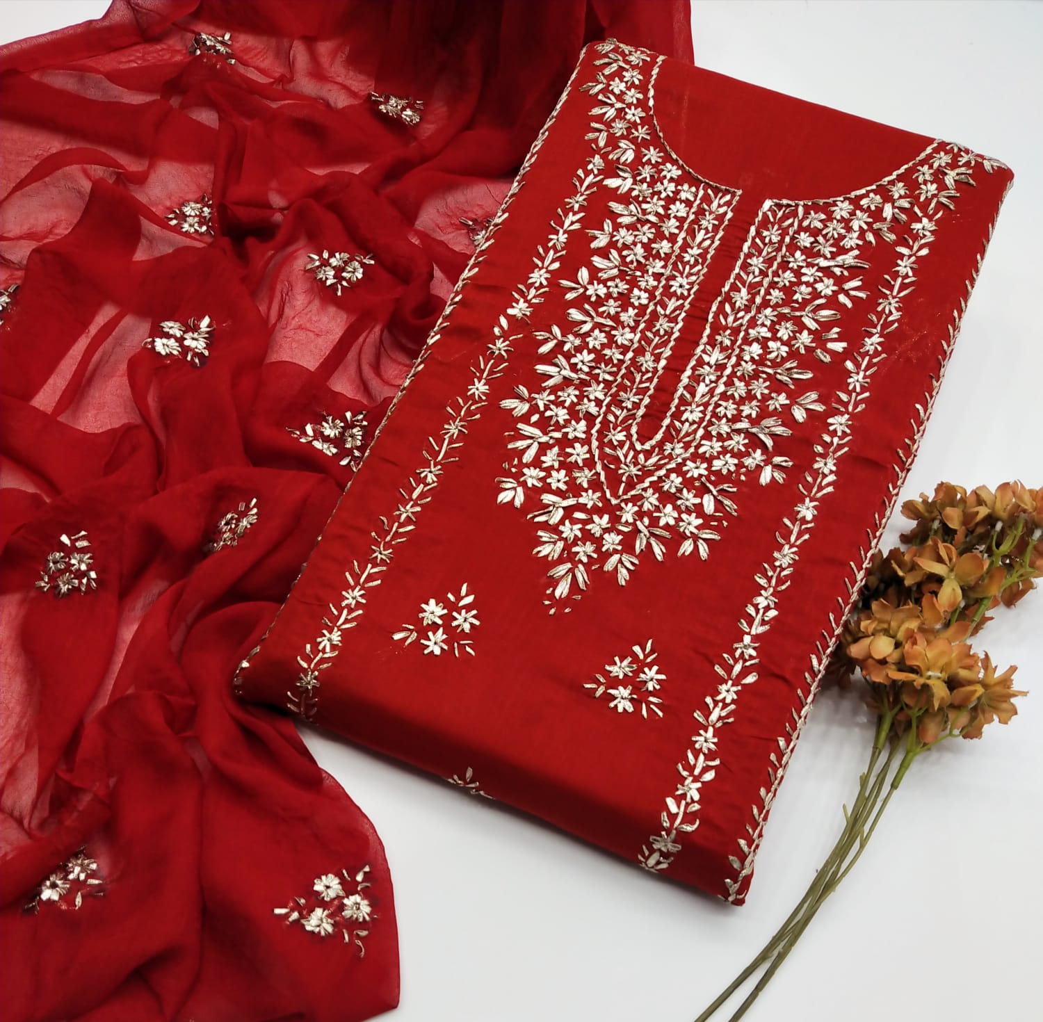 New Summer 2025 – Handmade Gota Gala Lawn Suit (3pc)